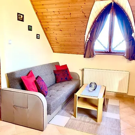 شقة Katalin App. Zalagyoengye زلاكاروس