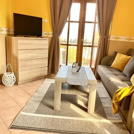 شقة Katalin App. Zalagyoengye *