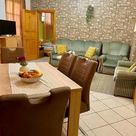 Katalin App. Zalagyoengye زلاكاروس