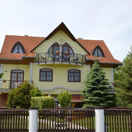 Katalin App. Zalagyoengye * Zalakaros