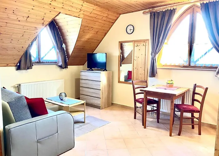 Apartamento Katalin App. Zalagyoengye *